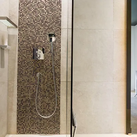 New Parkview/cityview דירה